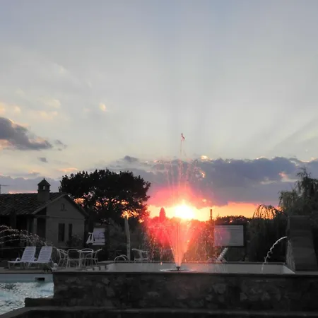 Rotreiher-urlaub Am Trasimeno-see By Interhome